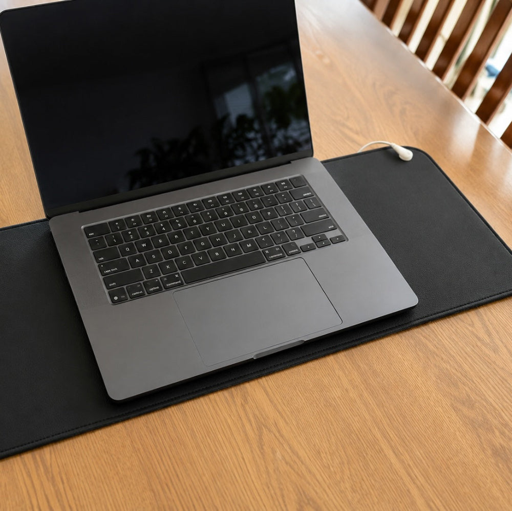 Groinding Mat with laptop