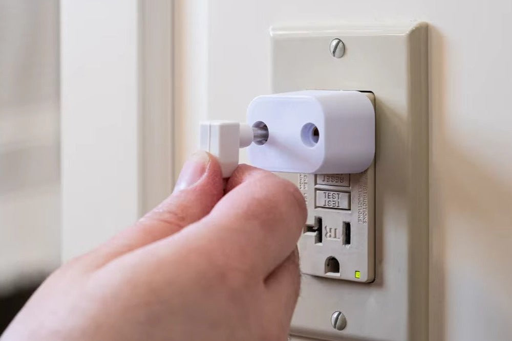 Grounding Outlet Adapter – Safe Plug & Use - TheVitalEarth