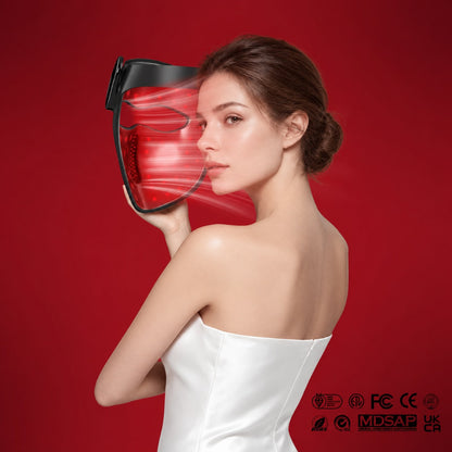 women_with_red_light_therapy_mask